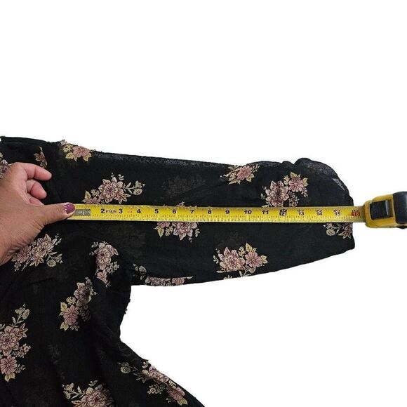 Torrid floral top for women - Picture 6 of 9